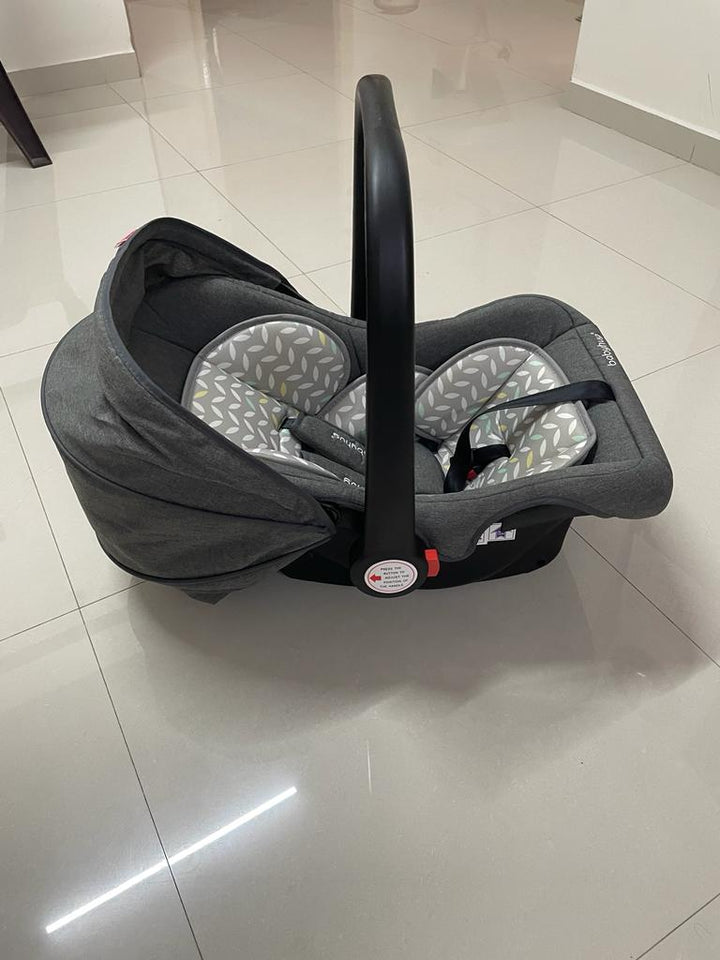 Babyhug Amber Car Seat Cum Carry Cot