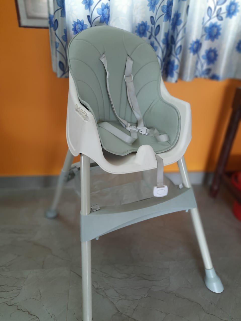 Ealingmom 2 in 1 Convertible High Chair