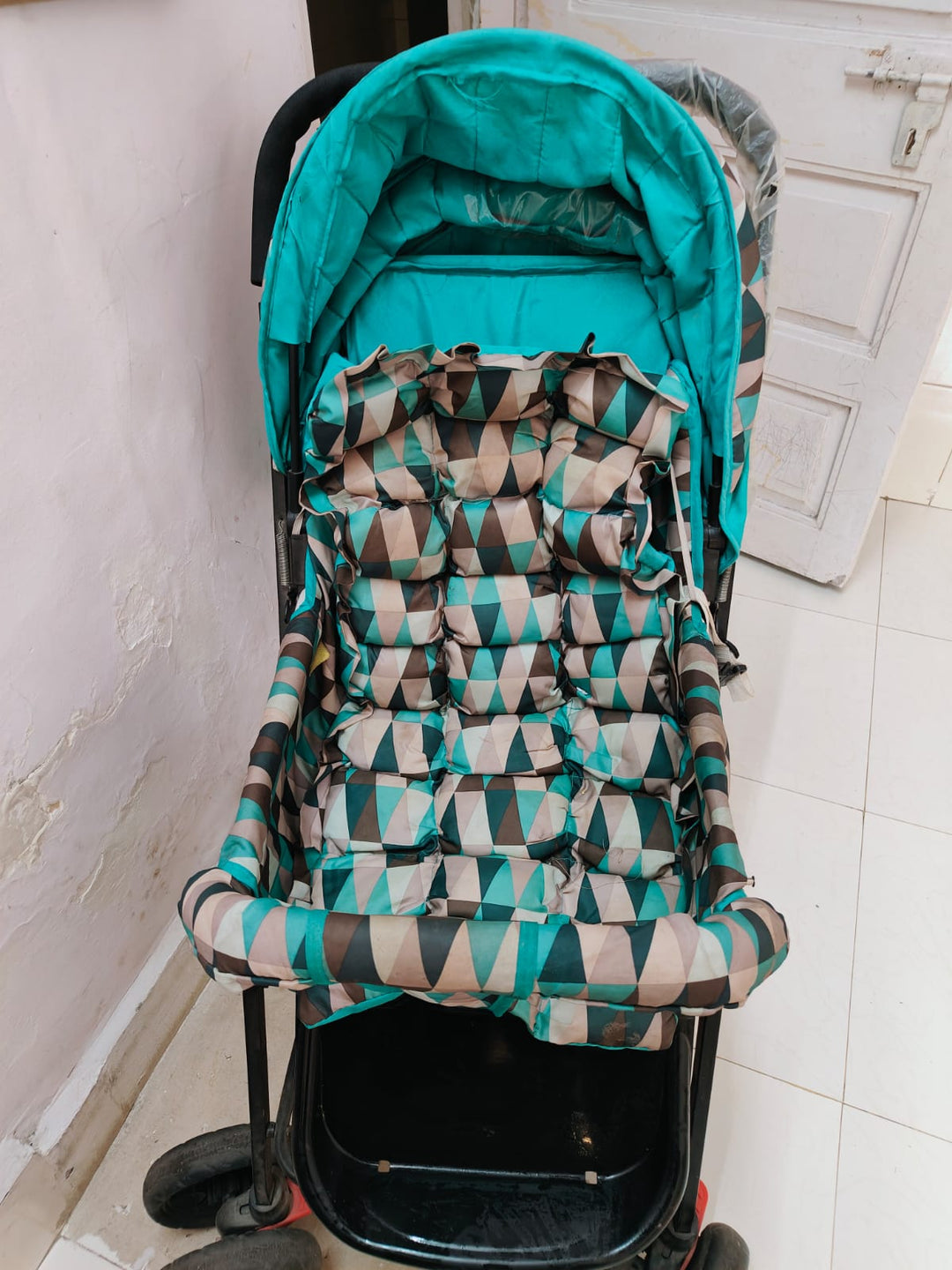 Babyhug Cocoon Stroller