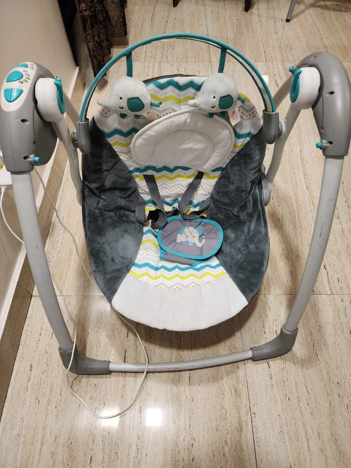 Mastela Deluxe Portable Baby Swing