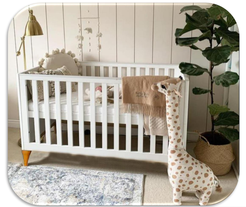 Cradle & Maa Cannes cot With mattress