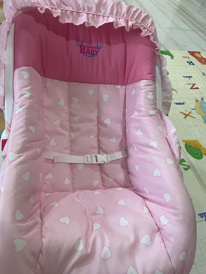 Momma's Baby Carry Cot