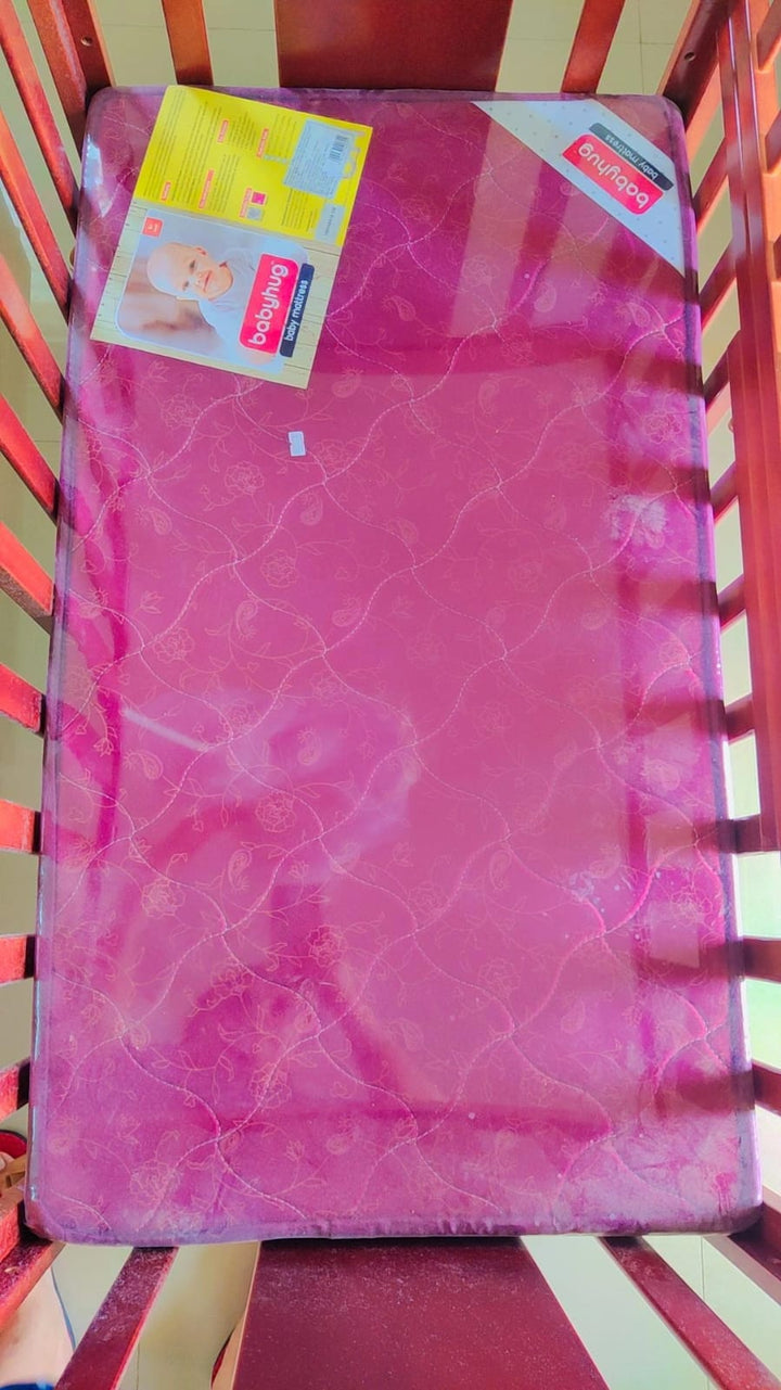Babyhug Florence 3 in 1 Rocking Cot With mattress