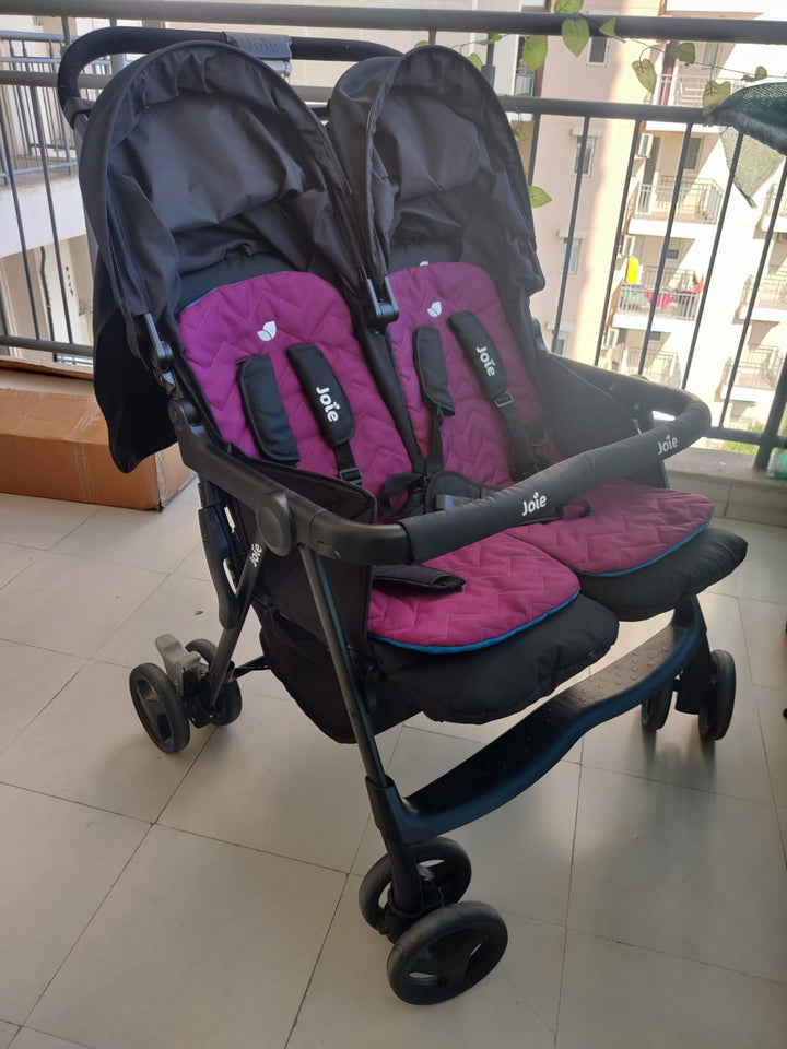 Joie aire ultra lightweight twin stroller