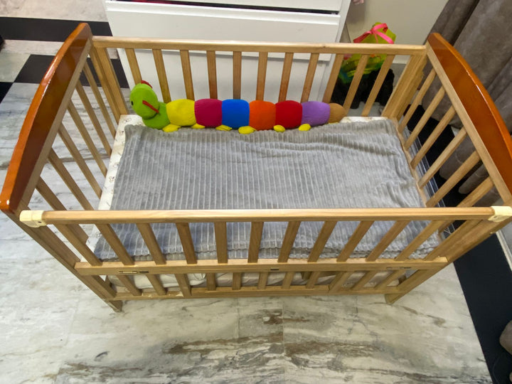 Babyhug Kelly Wooden Cot With mattress & bumper