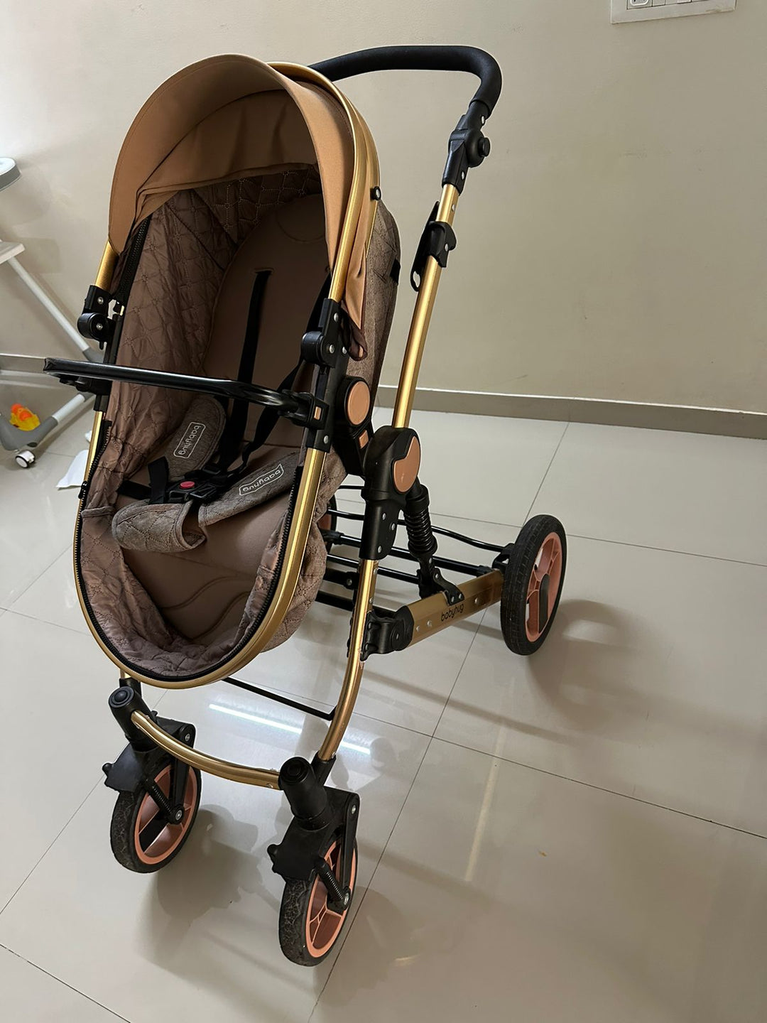 Babyhug majestic stroller