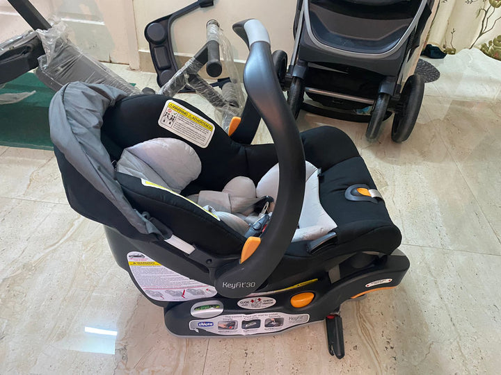 Chicco Bravo Car Seat