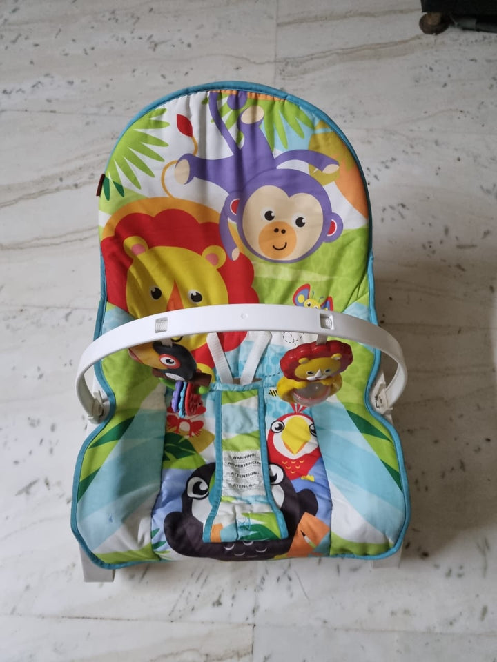 Fisher-Price Infant-to-Toddler Rocker Green Jungle