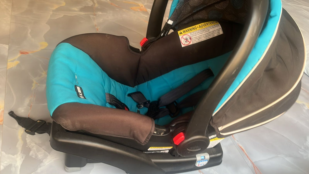 Graco SnugRide 30 Infant Car Seat