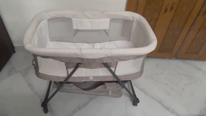 StarAndDaisy Bassinet